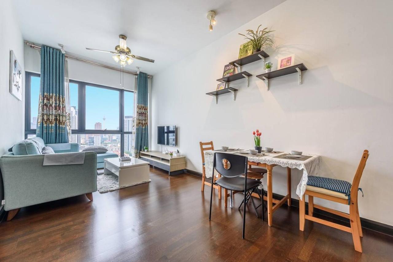 Cozy Kl Sunway Velocity For 1-5pax Connected To Mrt & Malls * Kuala Lumpur